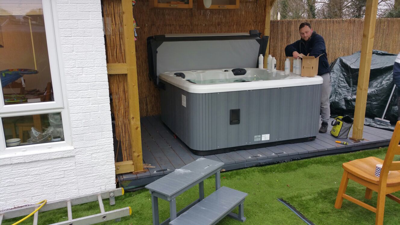 Hot tubs, hot tub, 5 seat hot tub, Jacuzzi