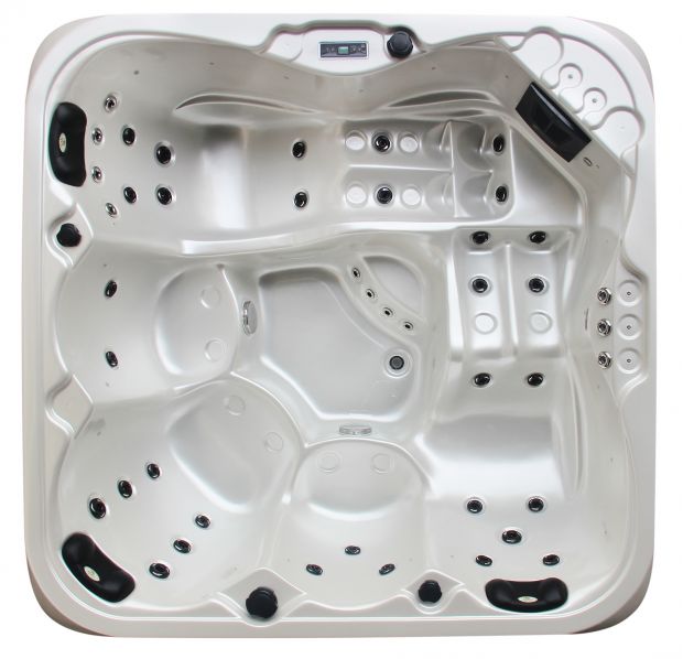 AMETHYST PLUG & PLAY CLEARANCE HOT TUB *Available for Immediate Delivery*