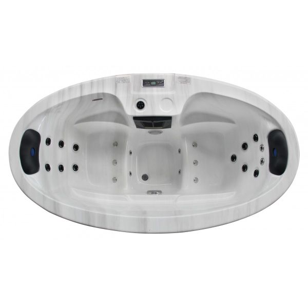 TINY 2 PERSON HOT TUB CLEAR