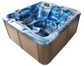 VOLTA 6 PERSON HOT TUB