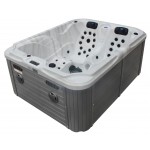 MOONLIGHT 3 PERSON HOT TUB