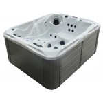 MOONLIGHT 3 PERSON HOT TUB