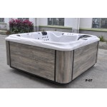 AURORA 2 - 7 PERSON HOT TUB