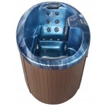 TINY 2 PERSON HOT TUB