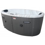 TINY 2 PERSON HOT TUB