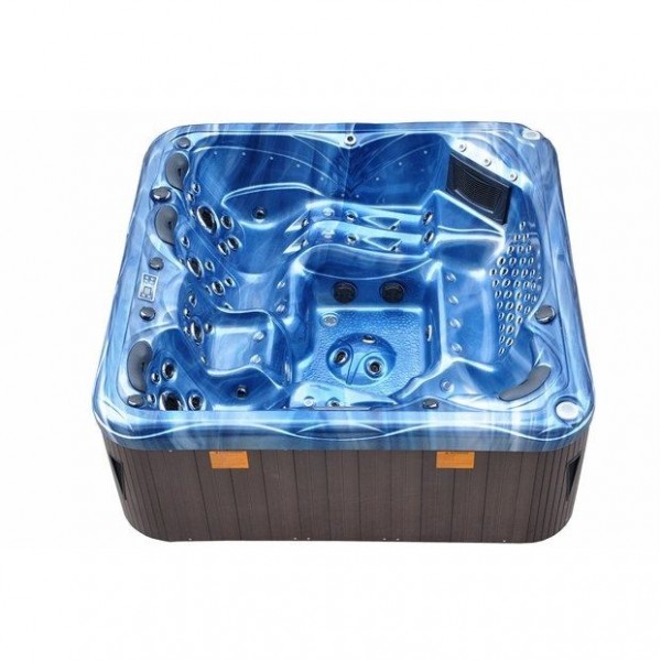 ULTIMATE PLUS 7 PERSON CLEARANCE HOT TUB *Ava