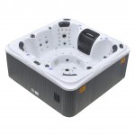 AURORA 2 - 7 PERSON HOT TUB