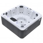 AURORA 2 - 7 PERSON HOT TUB